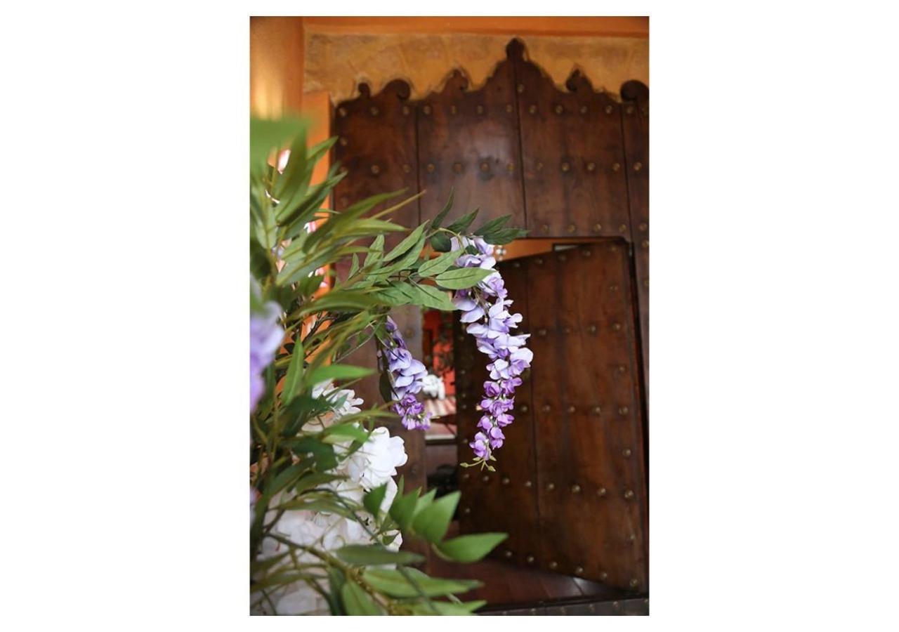 La Casona De Calderon Gastronomic & Boutique Hotel Osuna Esterno foto
