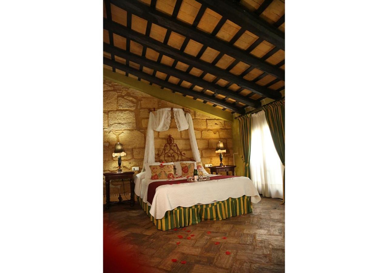 La Casona De Calderon Gastronomic & Boutique Hotel Osuna Esterno foto