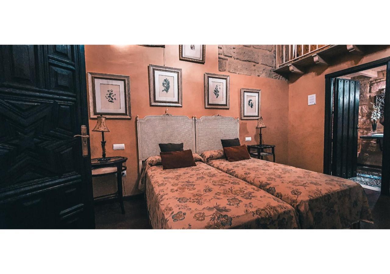 La Casona De Calderon Gastronomic & Boutique Hotel Osuna Esterno foto